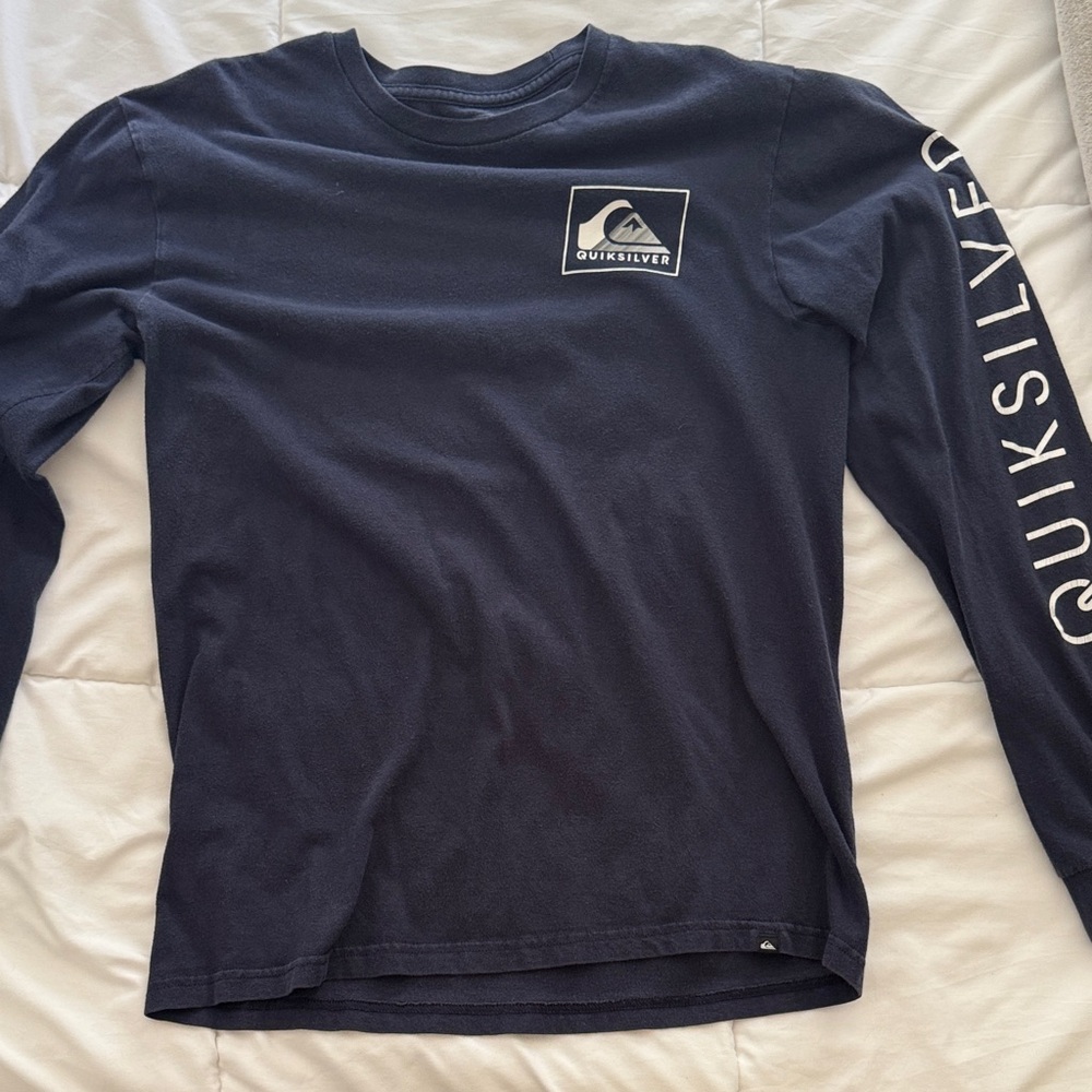 Quiksilver Dark Blue Graphic Long Sleeve adult medium